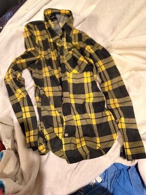 Rue21 Yellow and Black Plaid Shirt